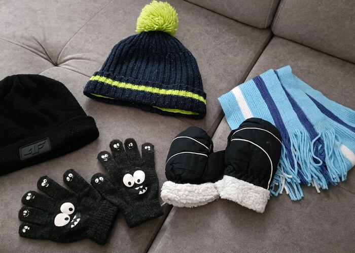 Grajewo ogłoszenia: Sprzedam komplet dla chłopca na zimę.