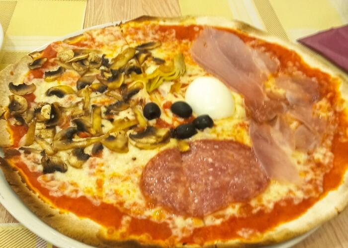 Grajewo ogłoszenia: Cześć, jeśli nie masz pomysłu na Sylwestra chętnie zaproszę...