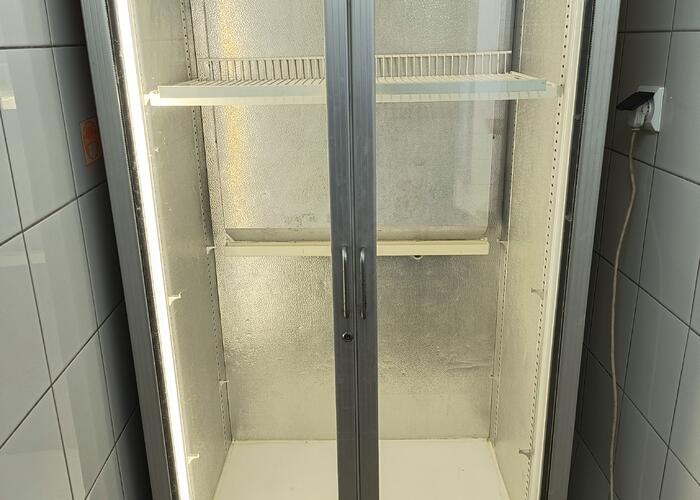 Grajewo ogłoszenia: Sprzedam dużą szafę chłodniczą. Chłodzi do zera stopni,...