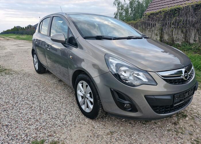 Grajewo ogłoszenia: Sprzedam Opel Corsa 1.2 benzyna 2014rok,przebieg 130tyś...